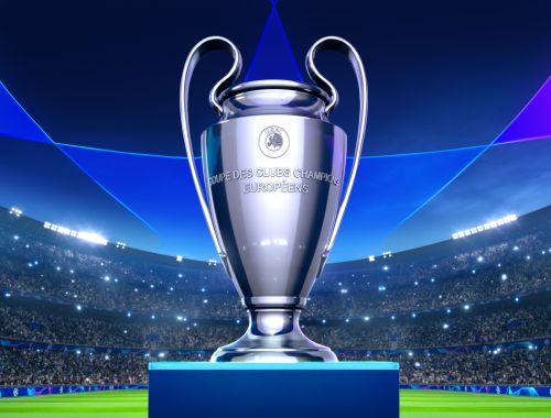 UCL 2018 21 Pitch With Trophy RGB cropped